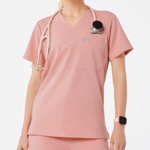 FIGS Catarina one pocket ‘pink sand’ scrub top size XXL